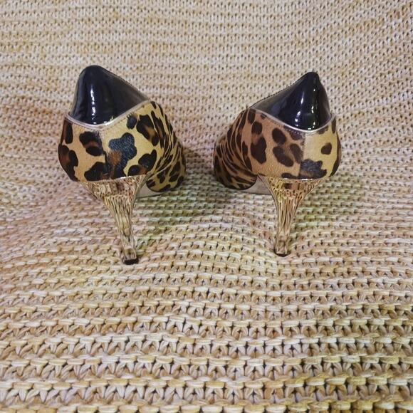 Antonio Melani leopard calf hair patent leather toe metalic heel pumps. … - Picture 4 of 5